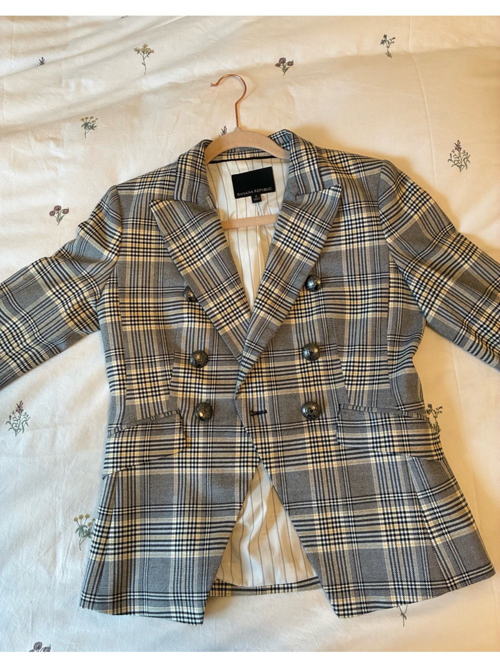 Banana Republic Plaid Double-Breasted Blazer in Gray and Tan